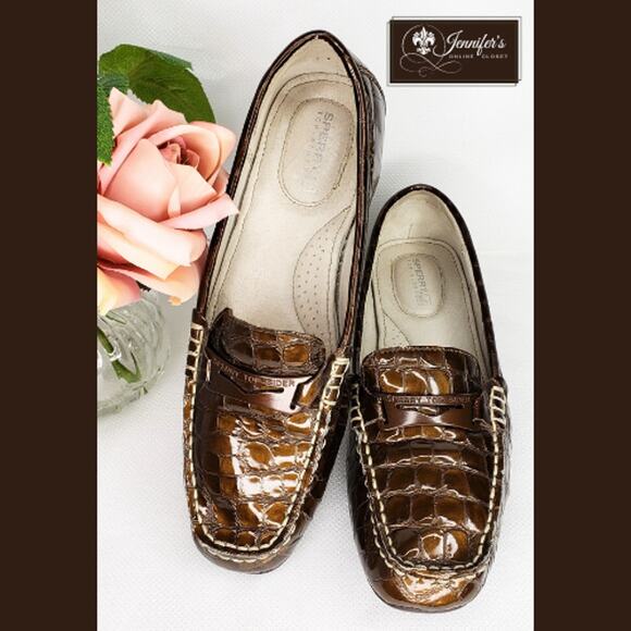 3/$30 Sperry Top-Sider Women's Chatham Bronze Croc Loafers - Picture 1 of 14